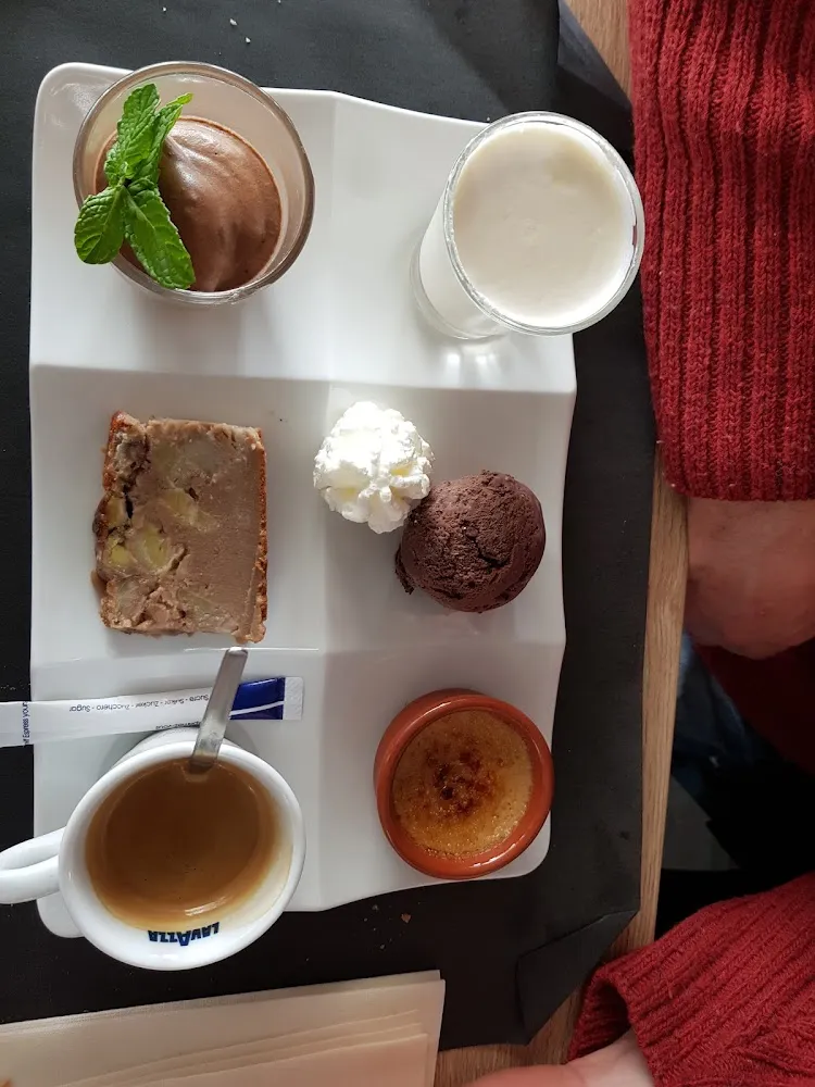 Café Gourmand